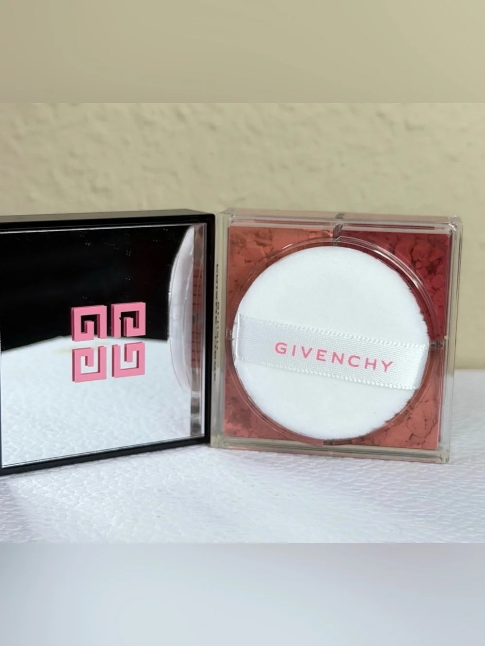 Givenchy Prisme Libre Blush Compact — Soft Rose Pink